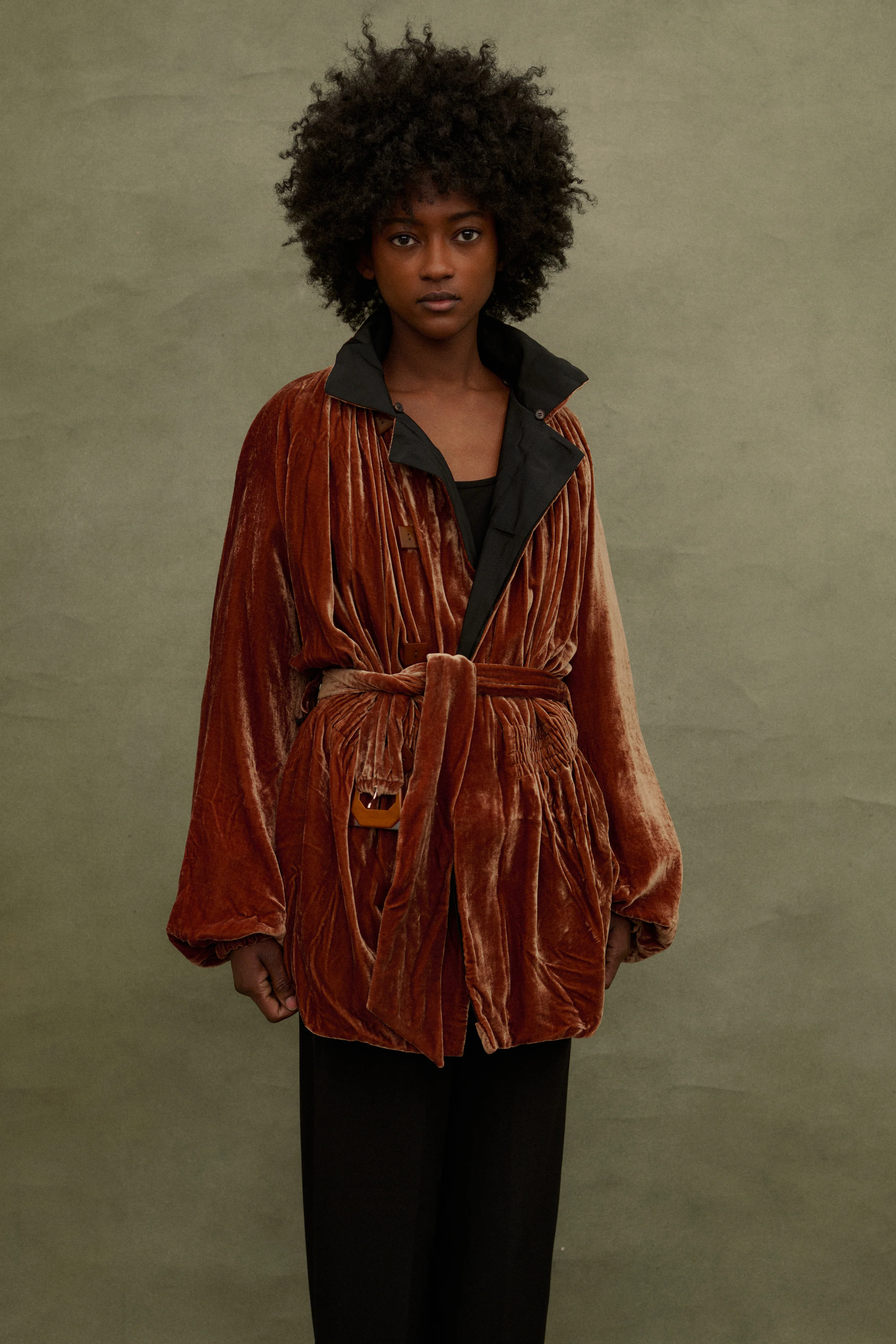 1990s JPG Velvet Coat - Image 9