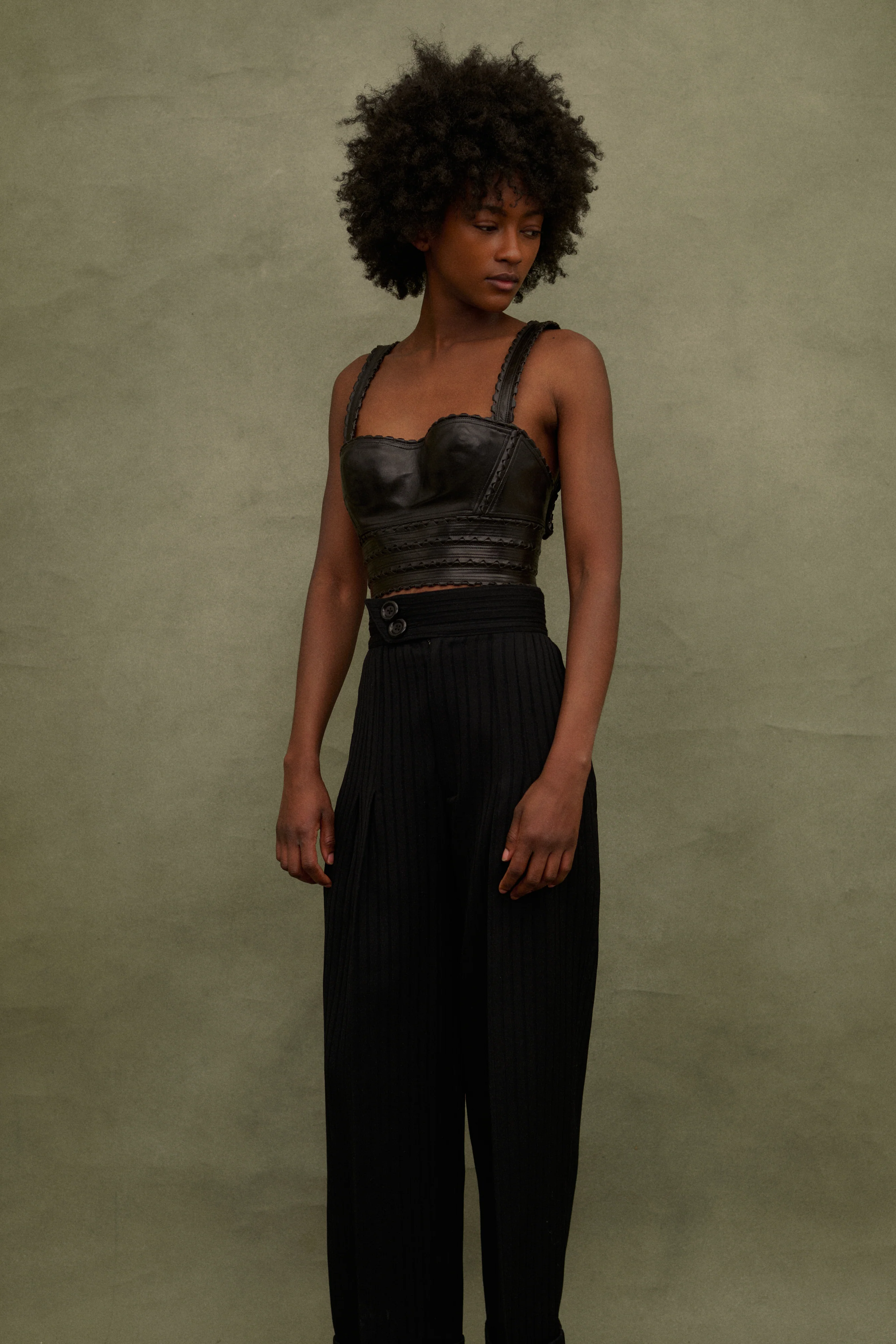 1992 Alaïa Leather Bustier - Image 10