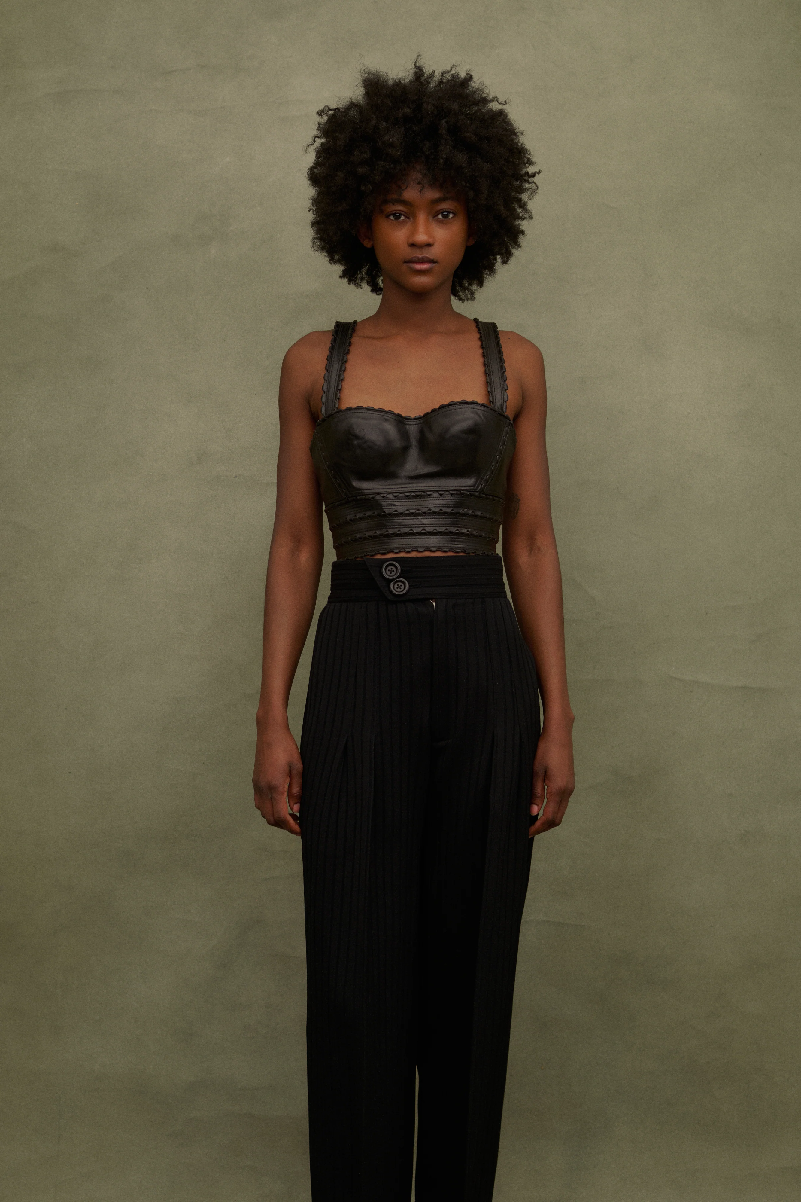 1992 Alaïa Leather Bustier - Image 11