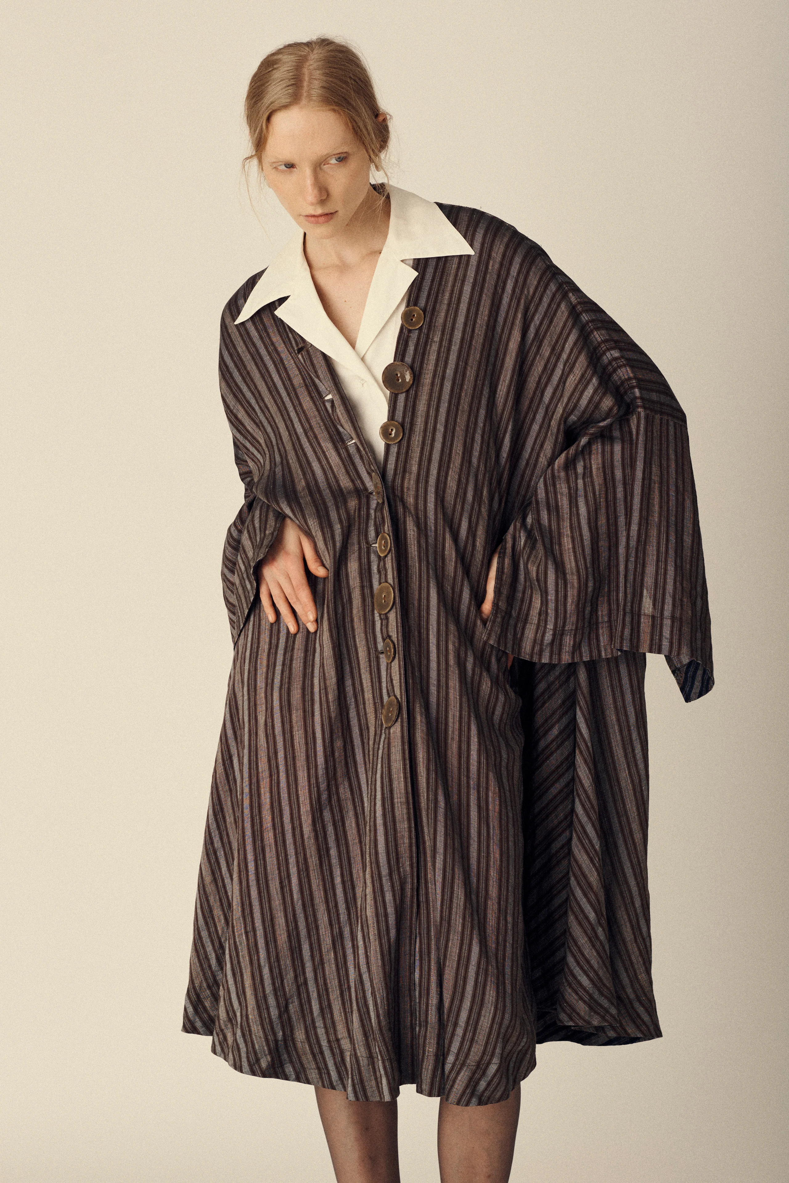 1995 Romeo Gigli Flax Dress - Image 4