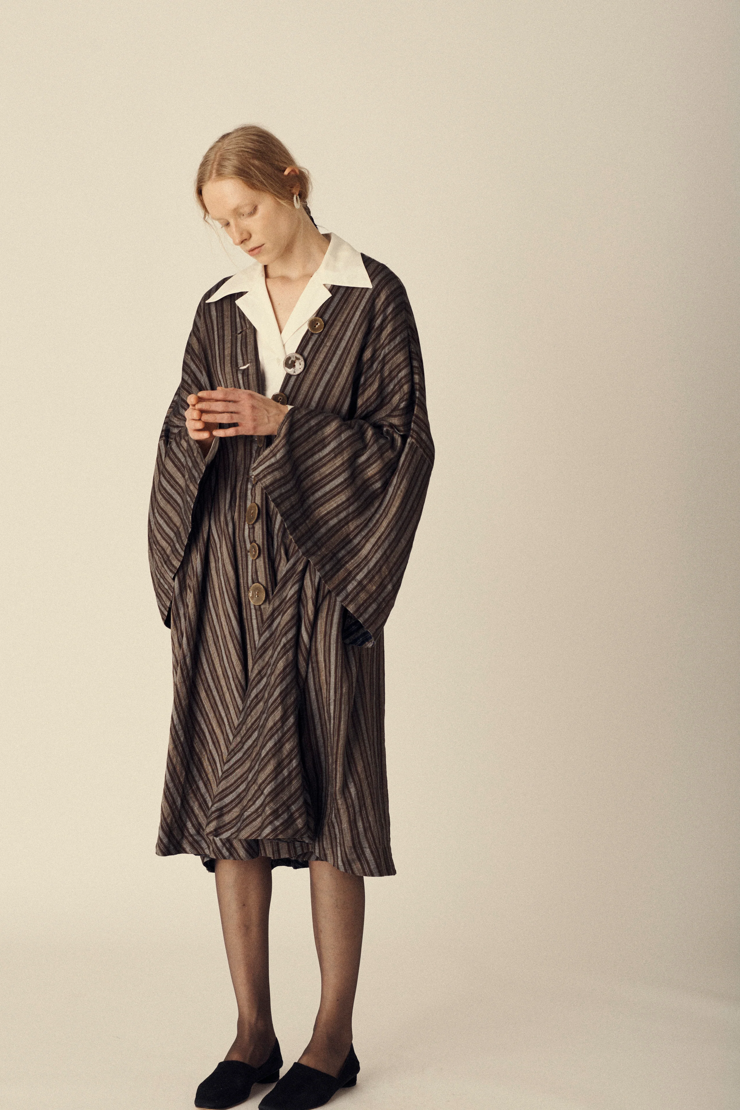 1995 Romeo Gigli Flax Dress - Image 5