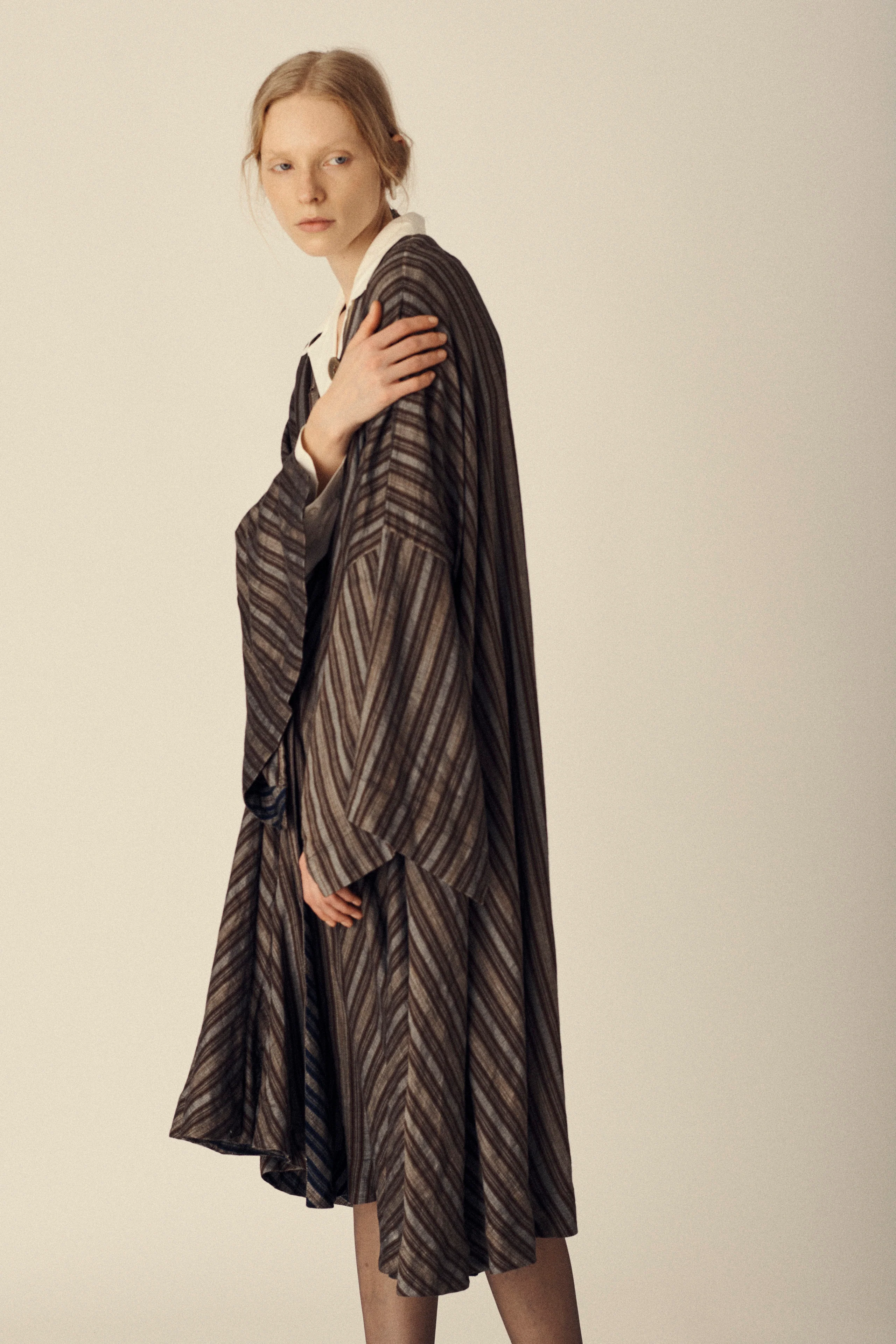 1995 Romeo Gigli Flax Dress - Image 7