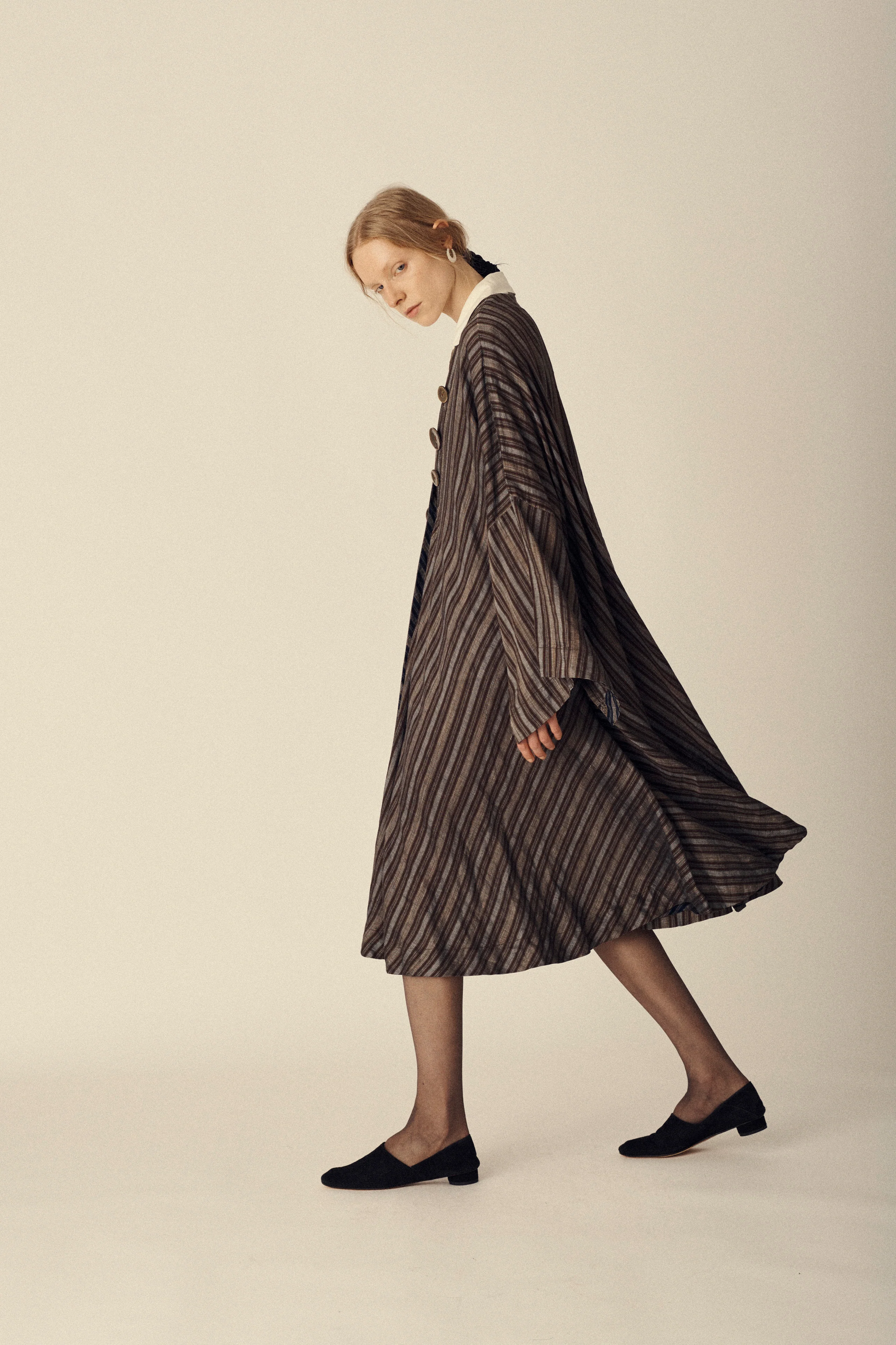 1995 Romeo Gigli Flax Dress - Image 9