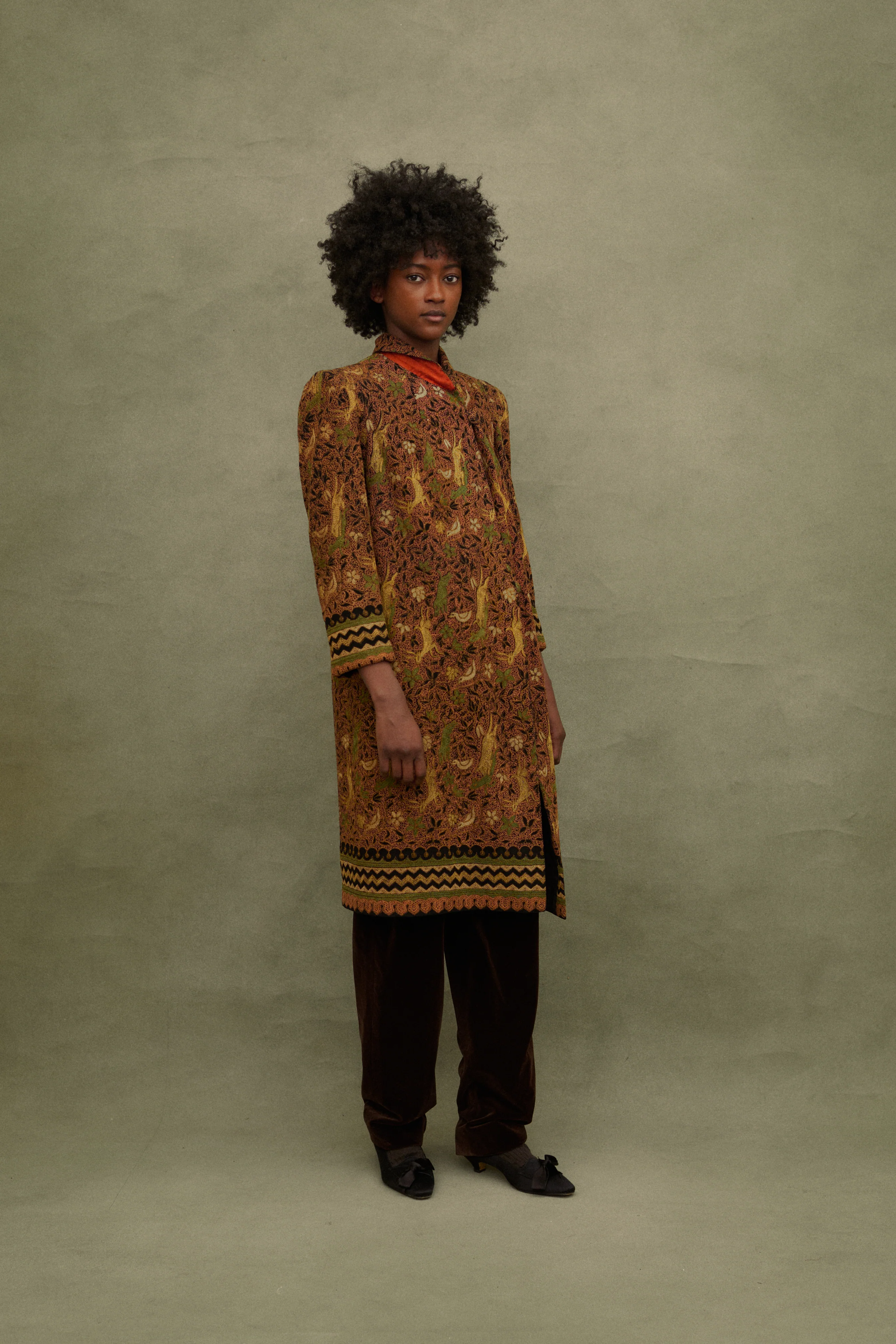 Antique Embroidered Coat - Image 5