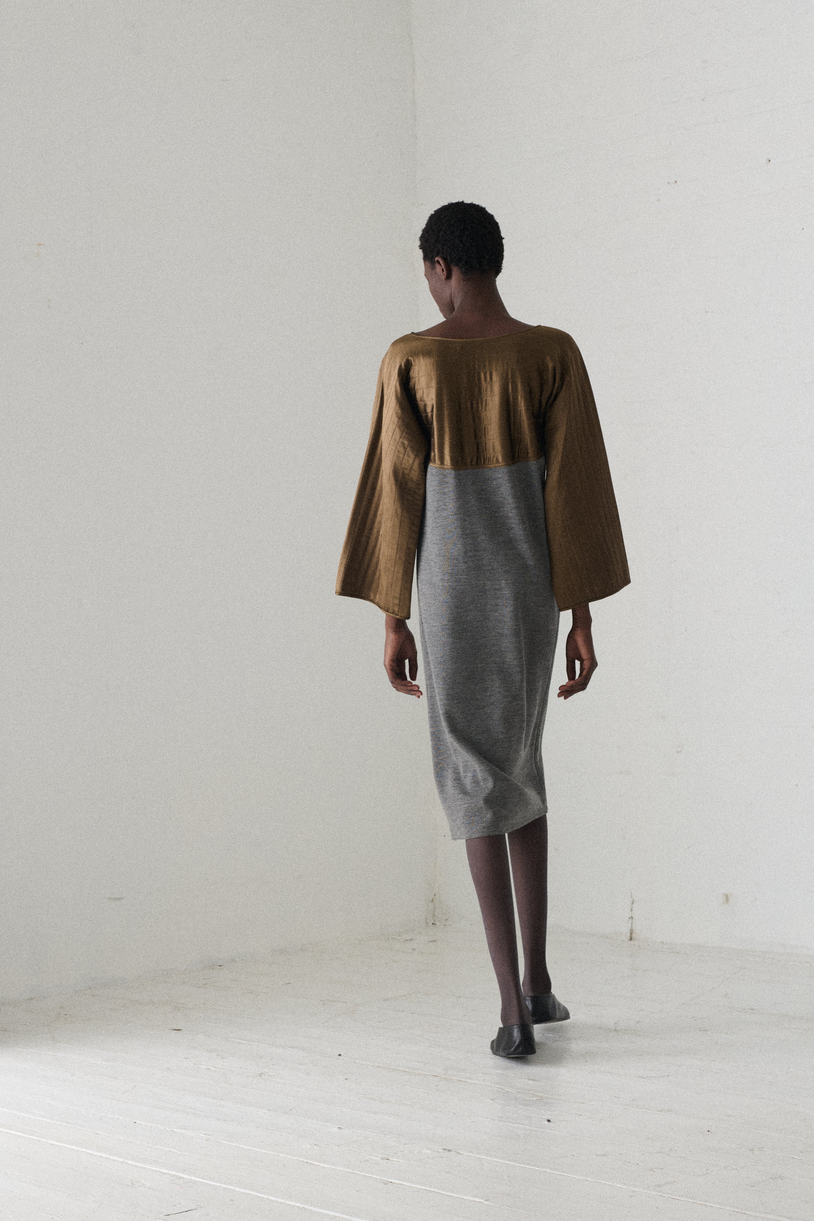 Beene Silk and Wool Dress - Image 6