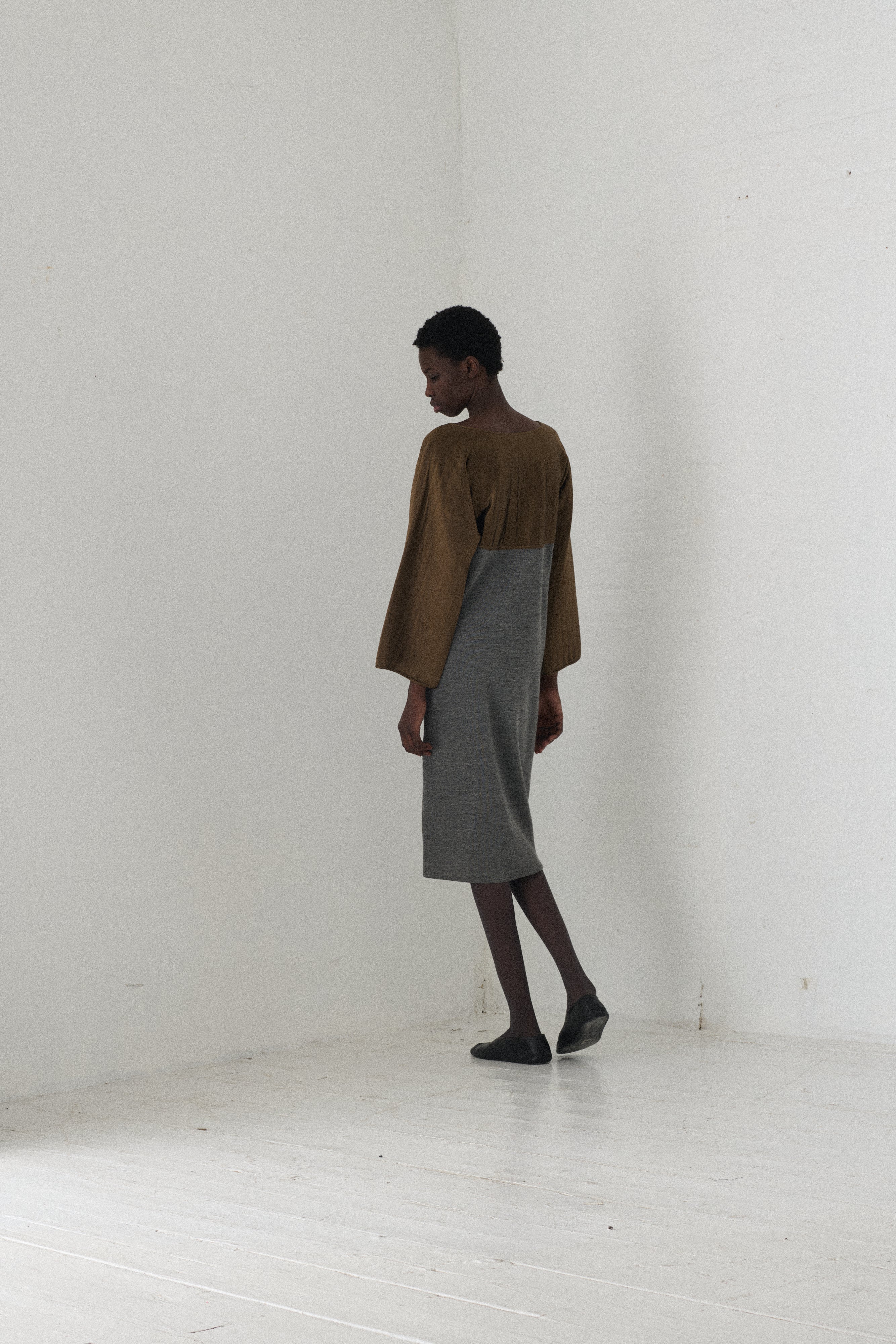 Beene Silk and Wool Dress - Image 7