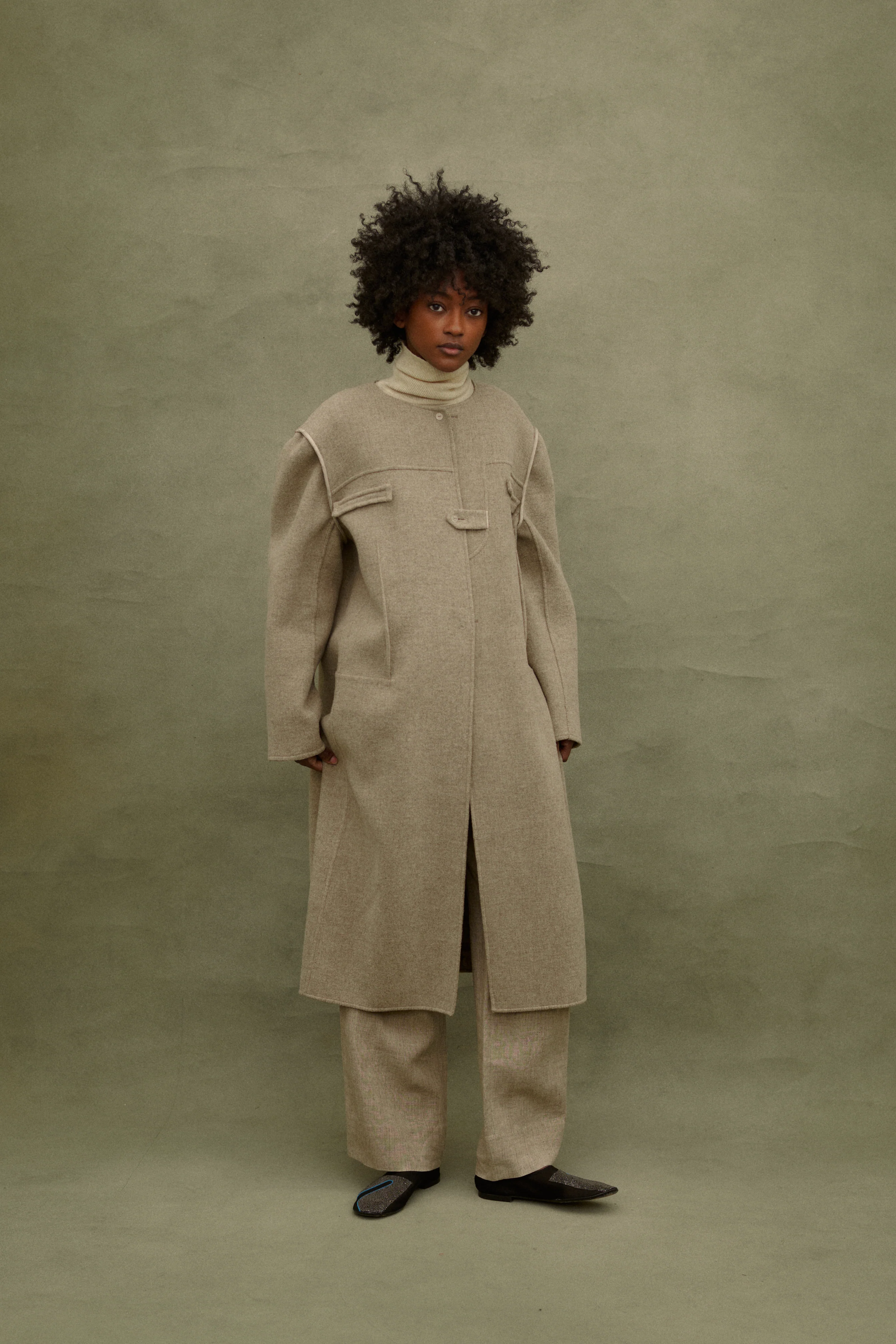 Bill Blass Wool Coat - Image 10