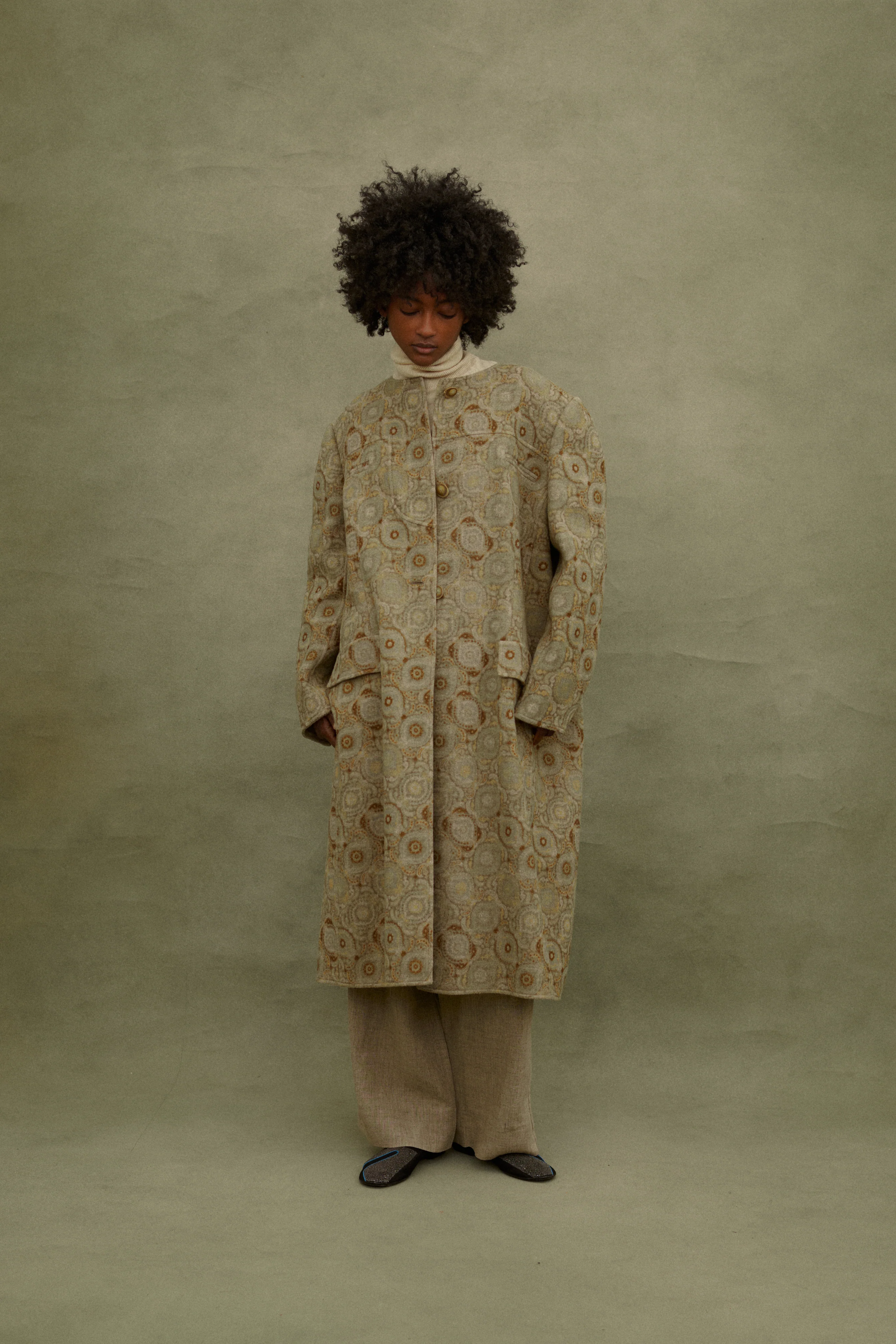 Bill Blass Wool Coat - Image 18