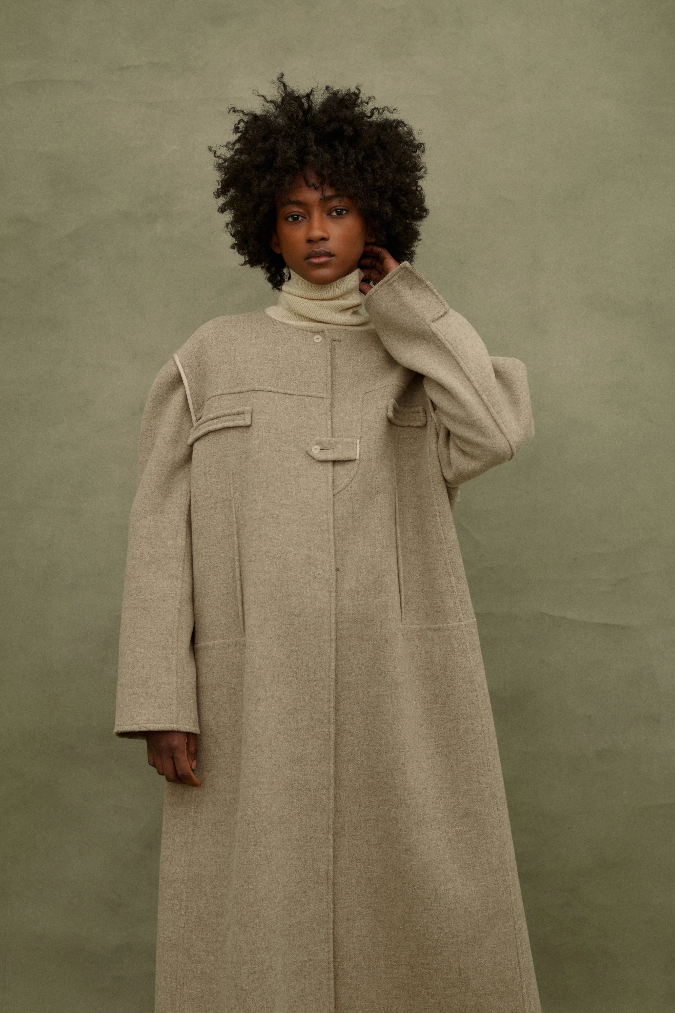 Bill Blass Wool Coat - Image 25
