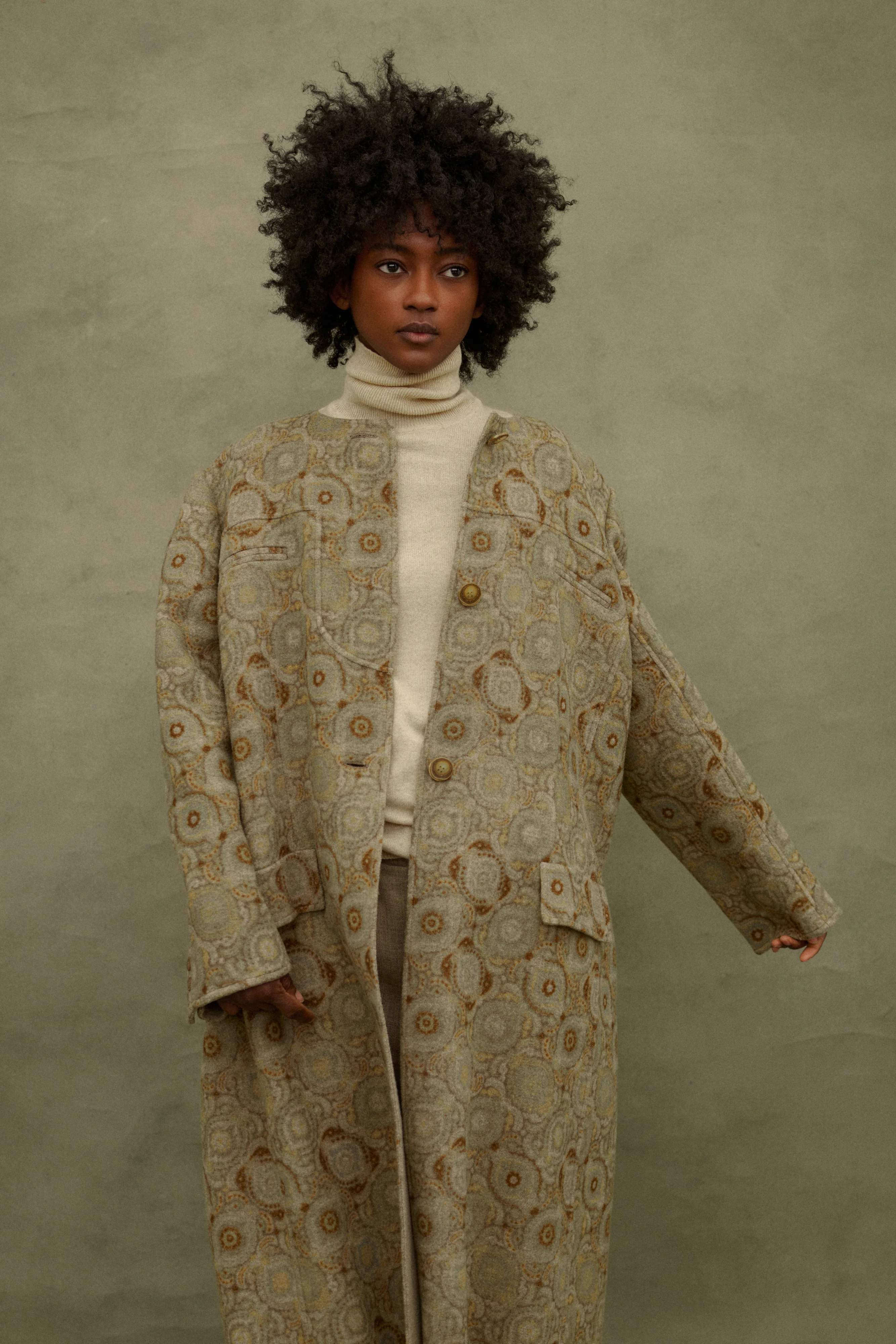 Bill Blass Wool Coat - Image 29