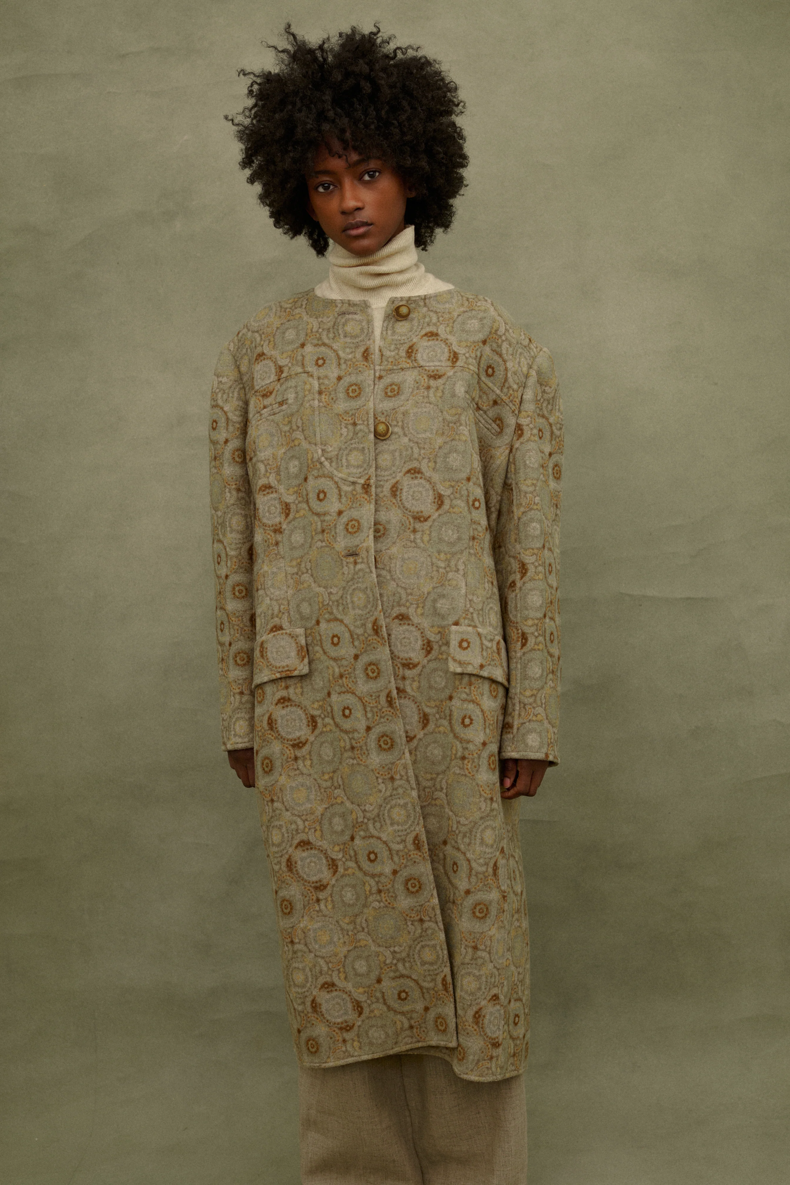 Bill Blass Wool Coat - Image 33