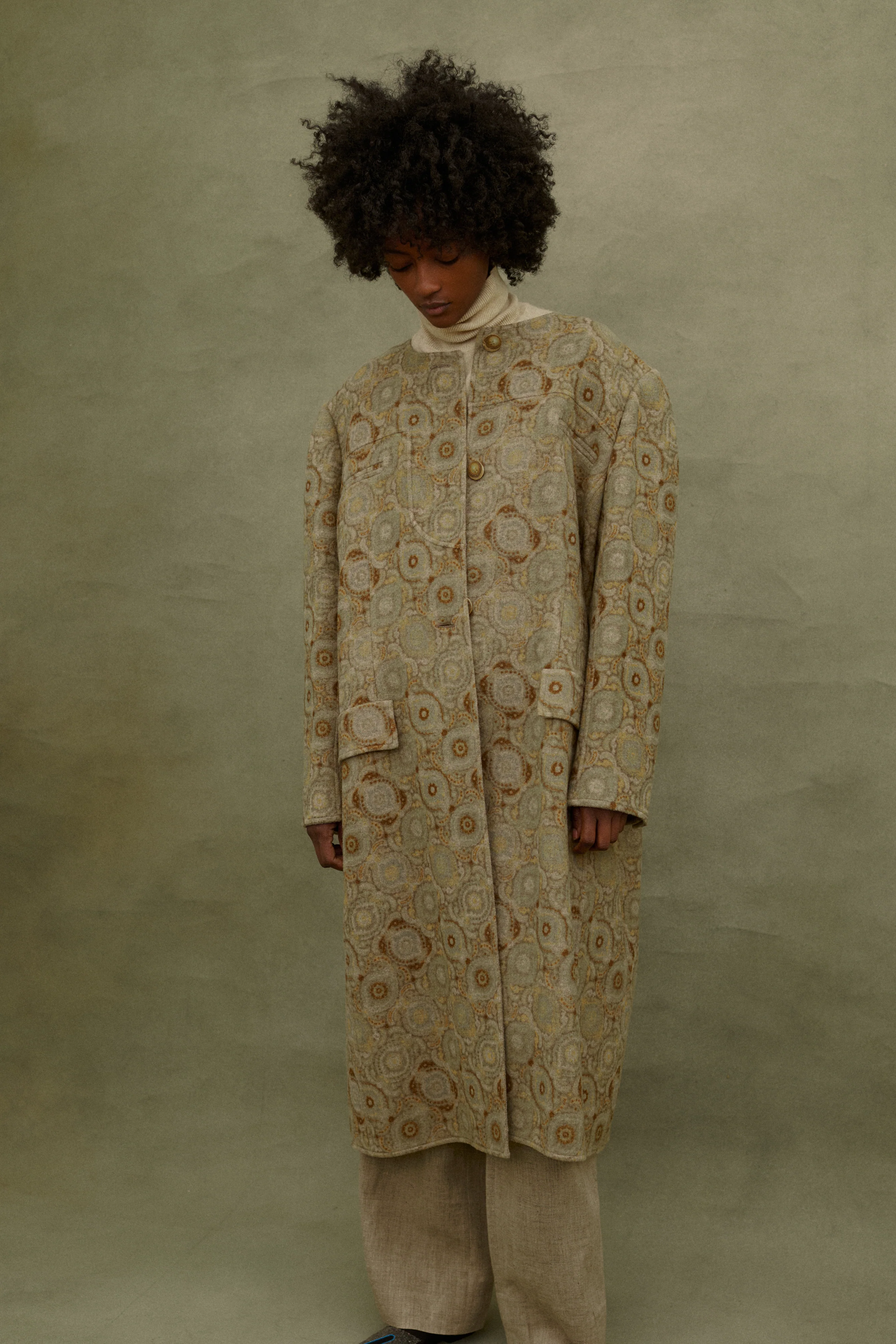 Bill Blass Wool Coat - Image 34