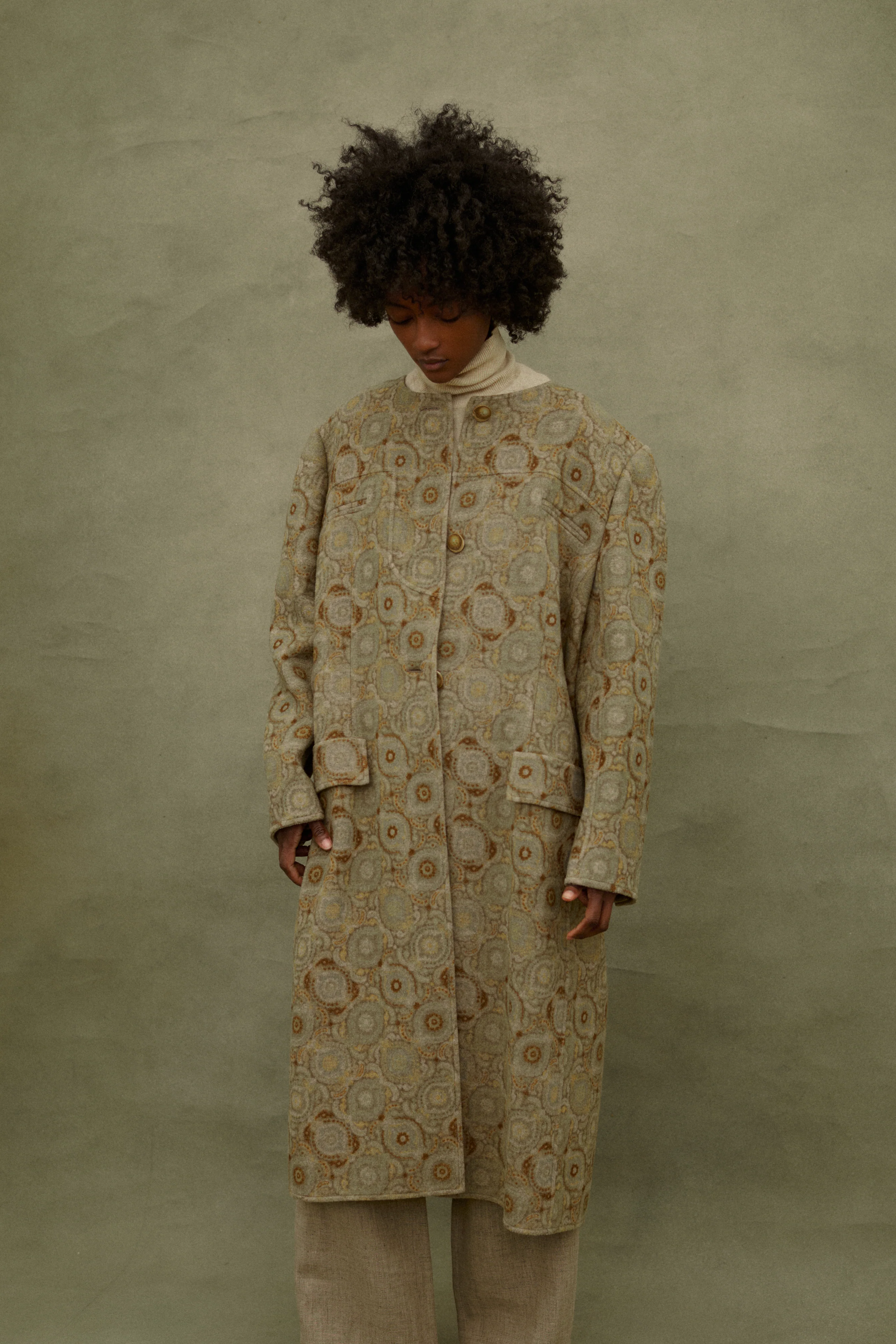 Bill Blass Wool Coat - Image 35