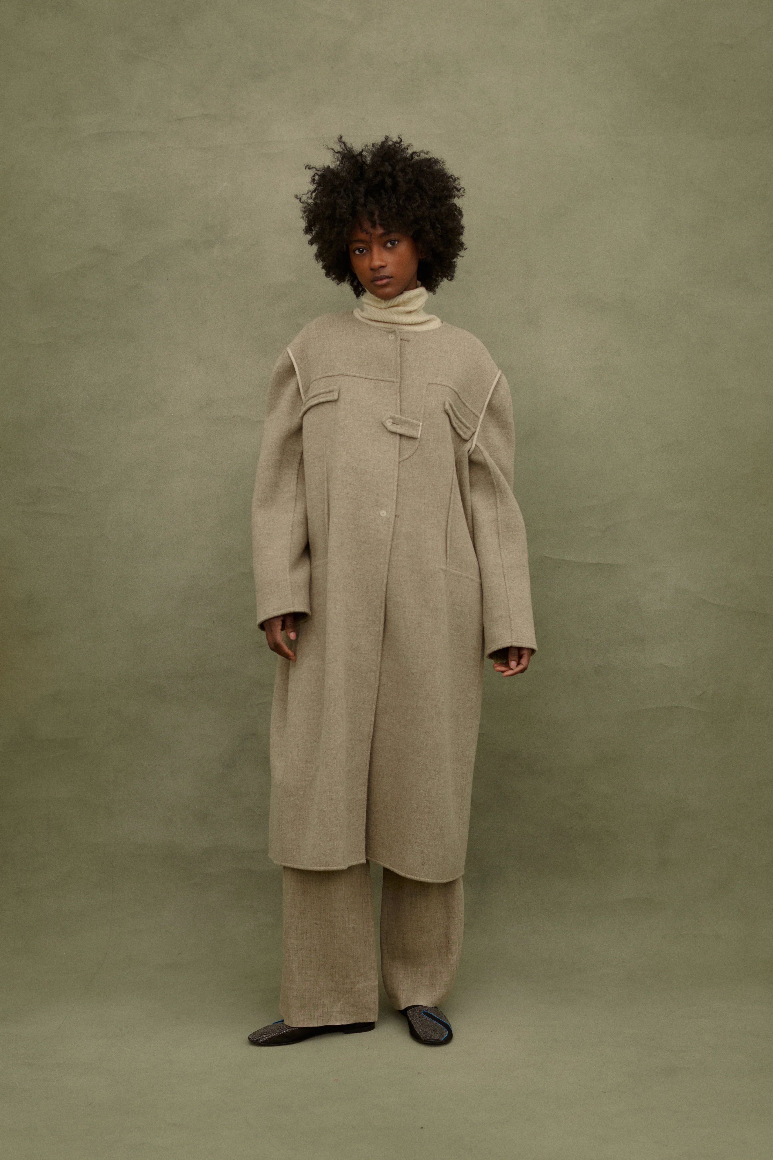 Bill Blass Wool Coat - Image 8