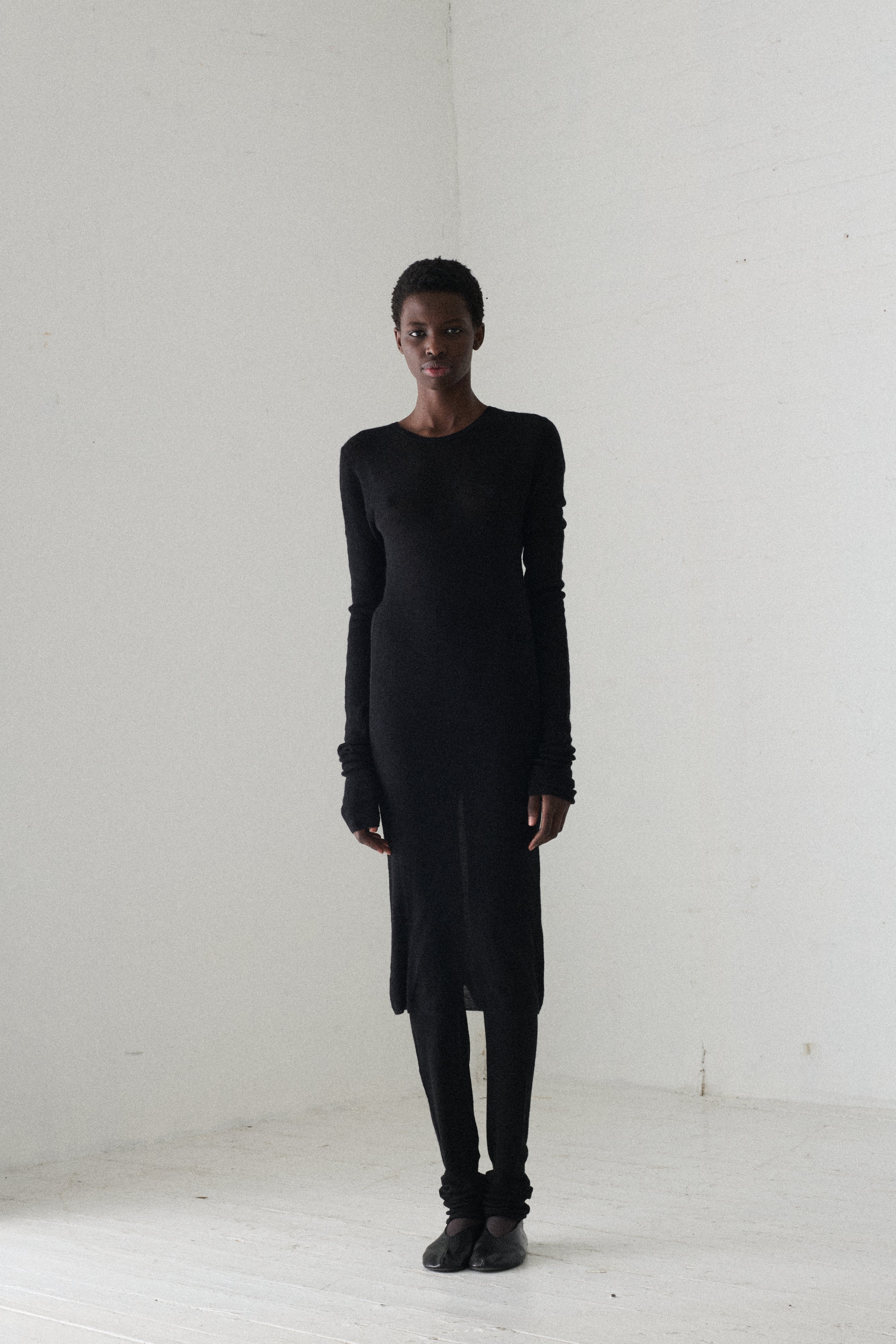 Black Cashmere Ensemble - Image 4