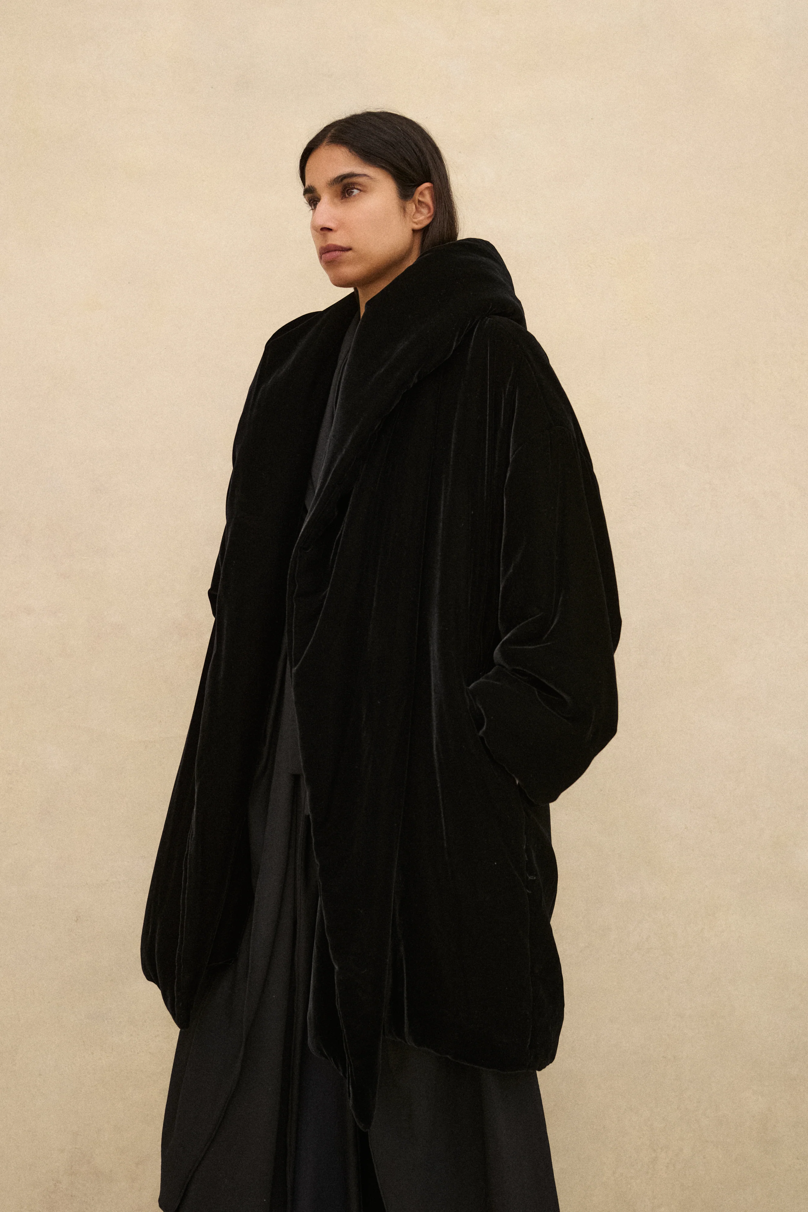 Donna Karan Velvet Coat - Image 5