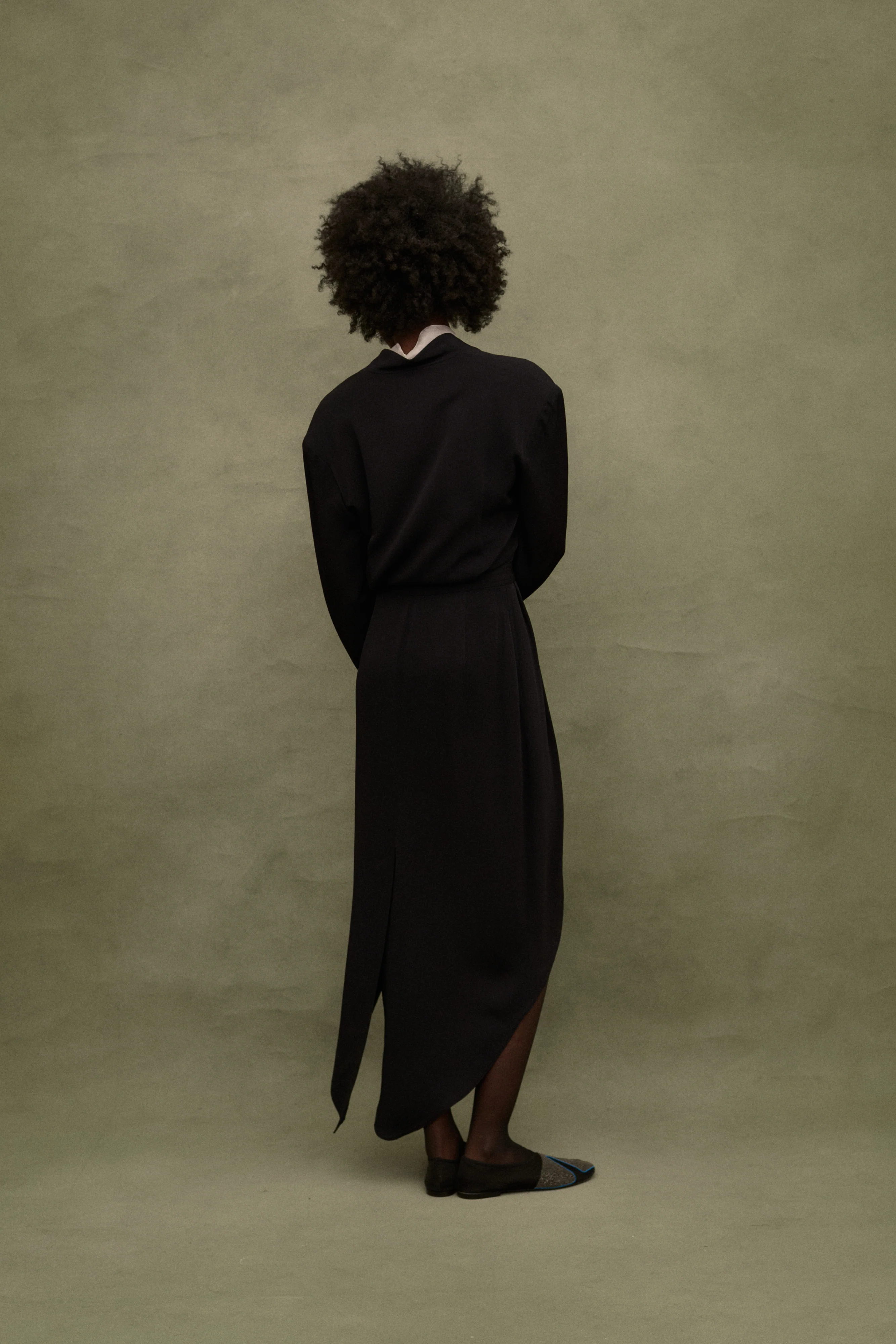 Ozbek Black Tunic - Image 11