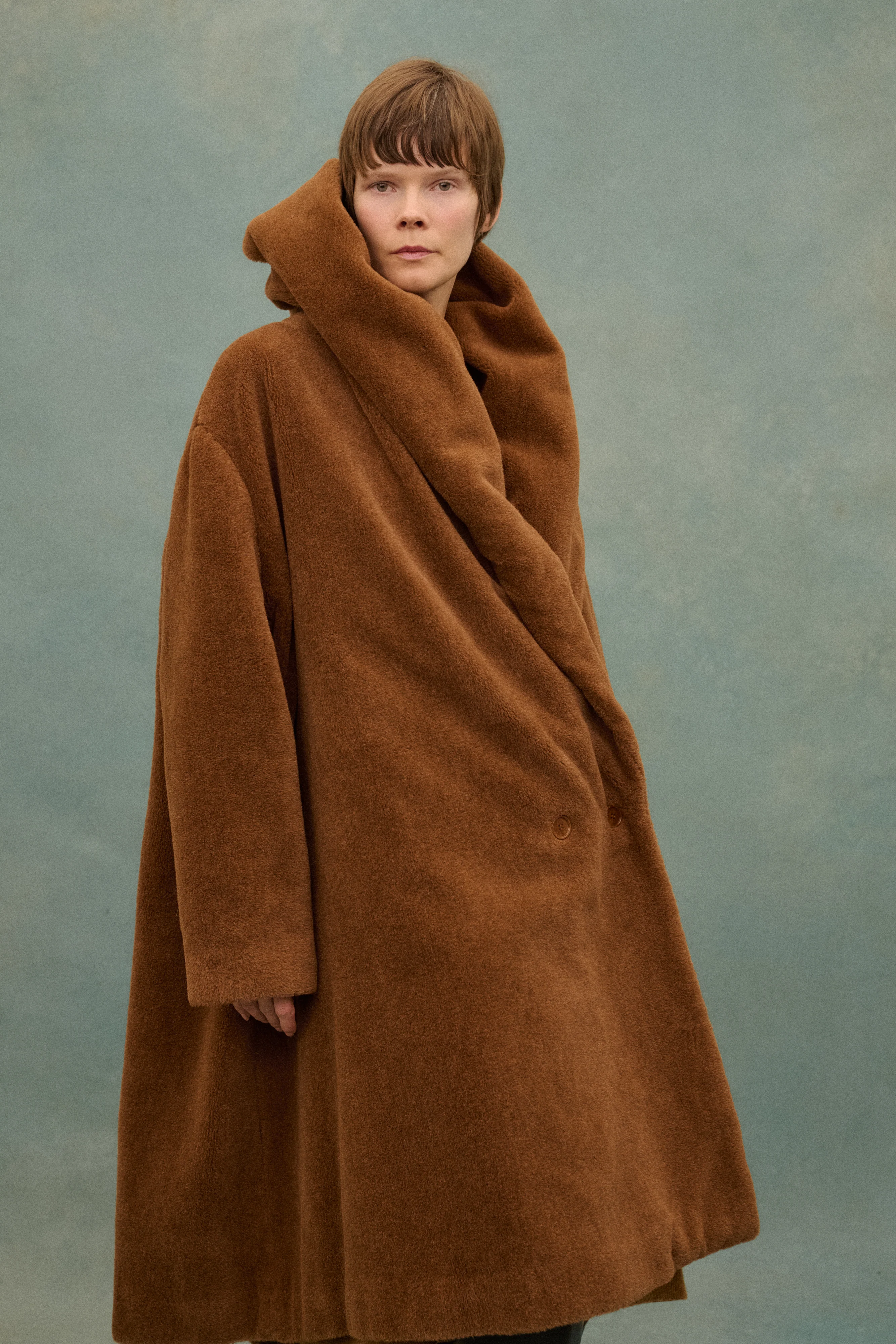 1980s Romeo Gigli Teddy Opera Coat - Image 18