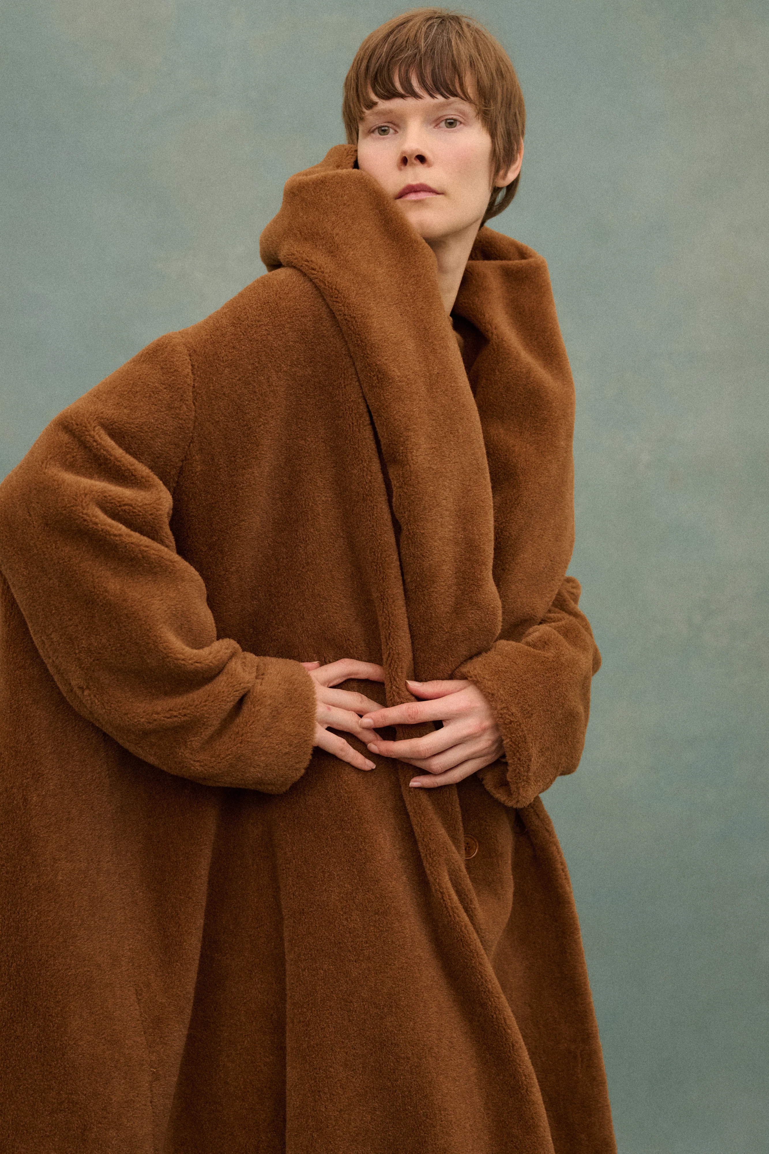 1980s Romeo Gigli Teddy Opera Coat - Image 3