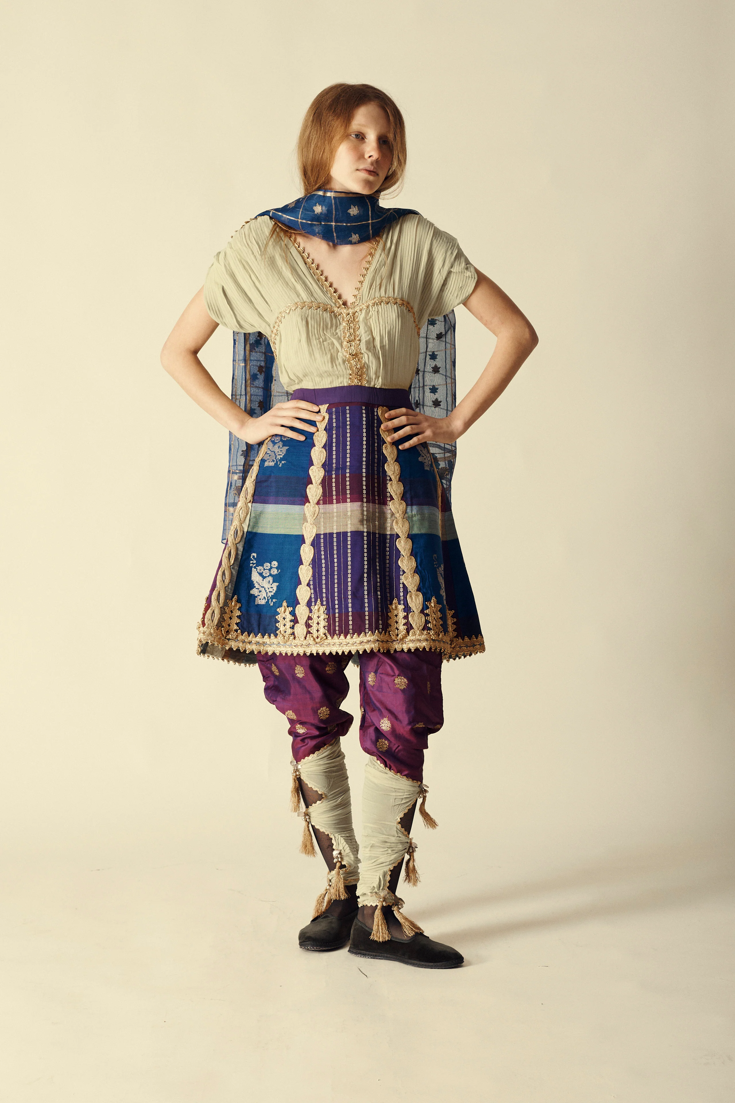 1950s Thai Silk Ensemble - Image 12