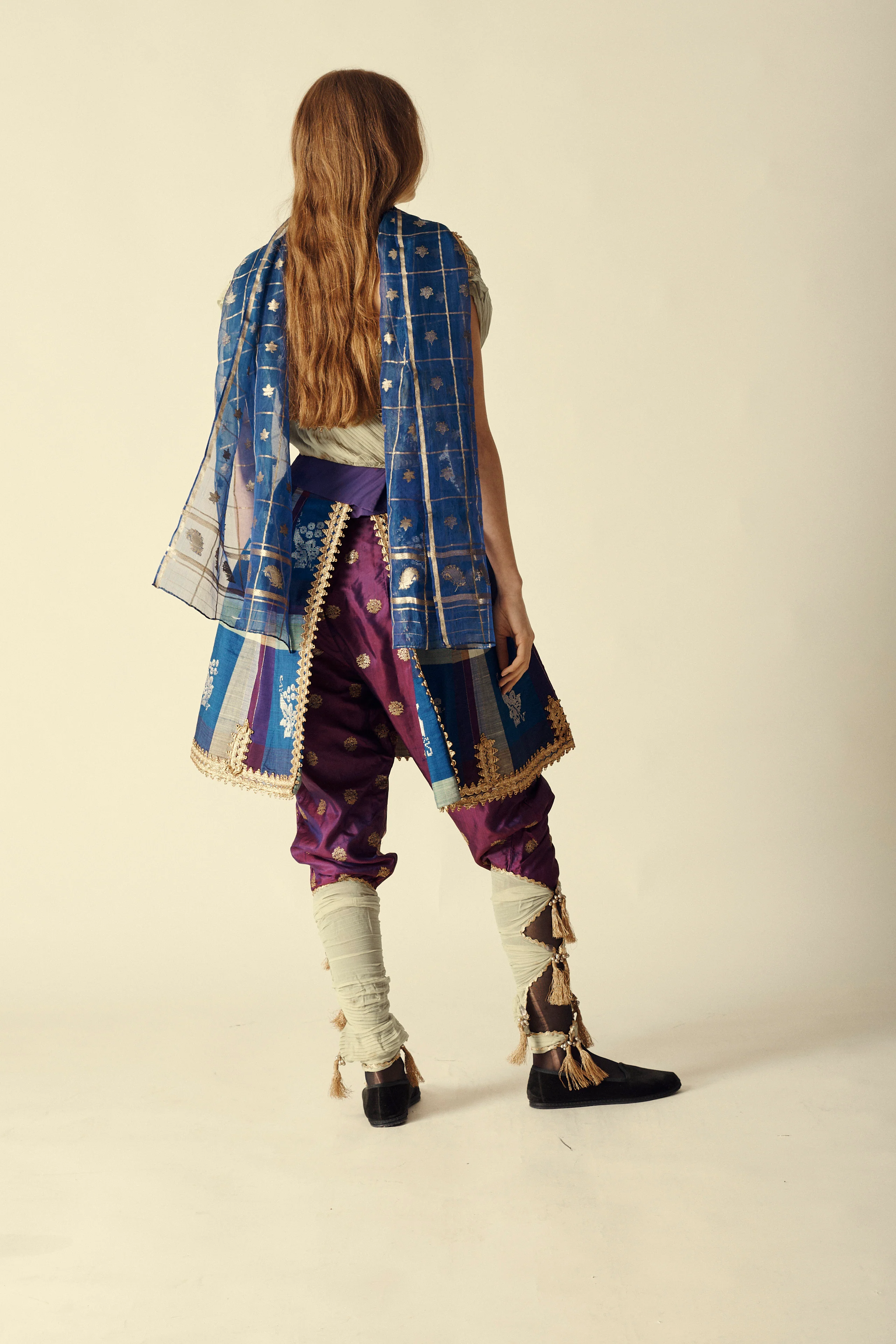 1950s Thai Silk Ensemble - Image 3
