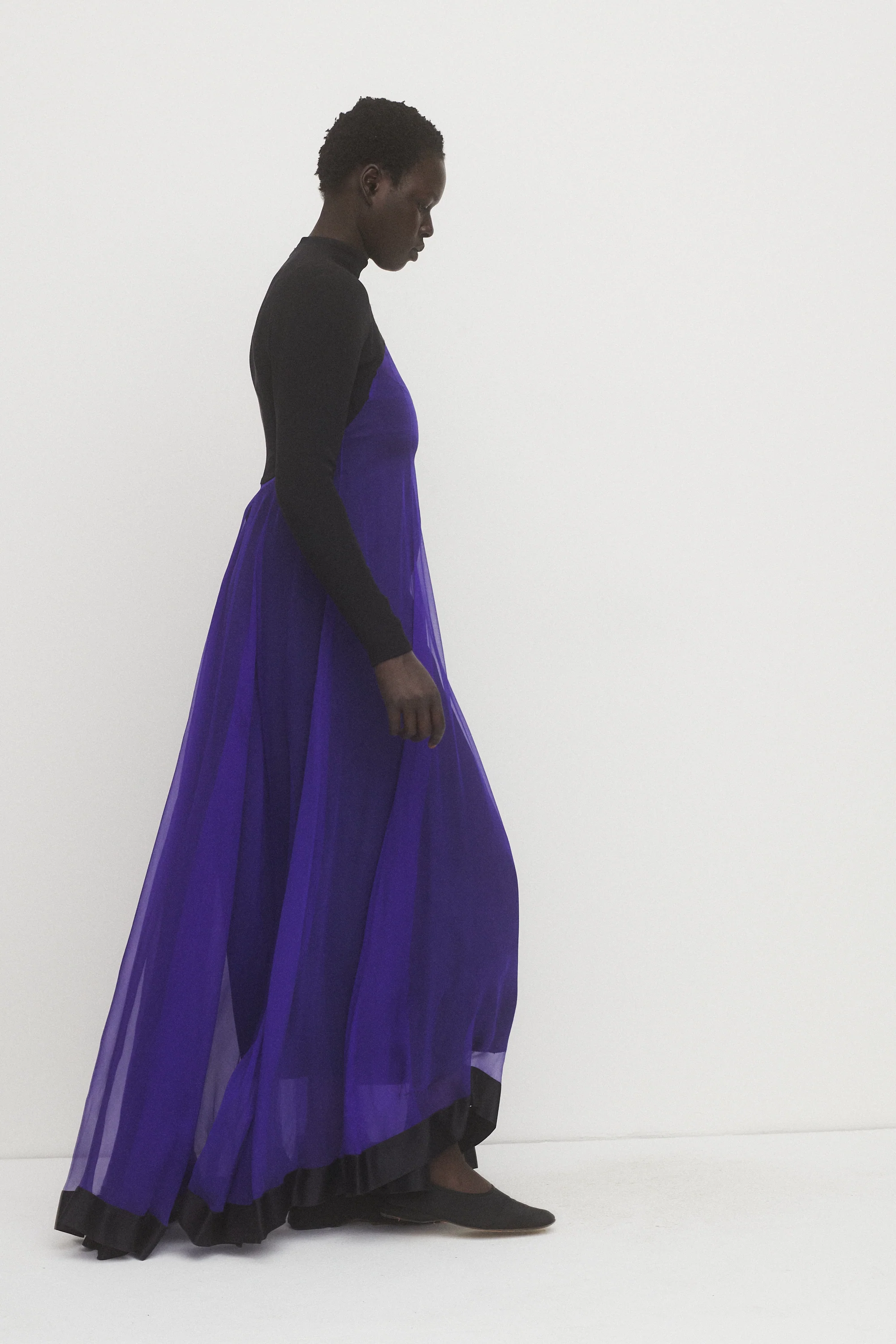Geoffrey Beene Ultra Violet Gown - Image 10