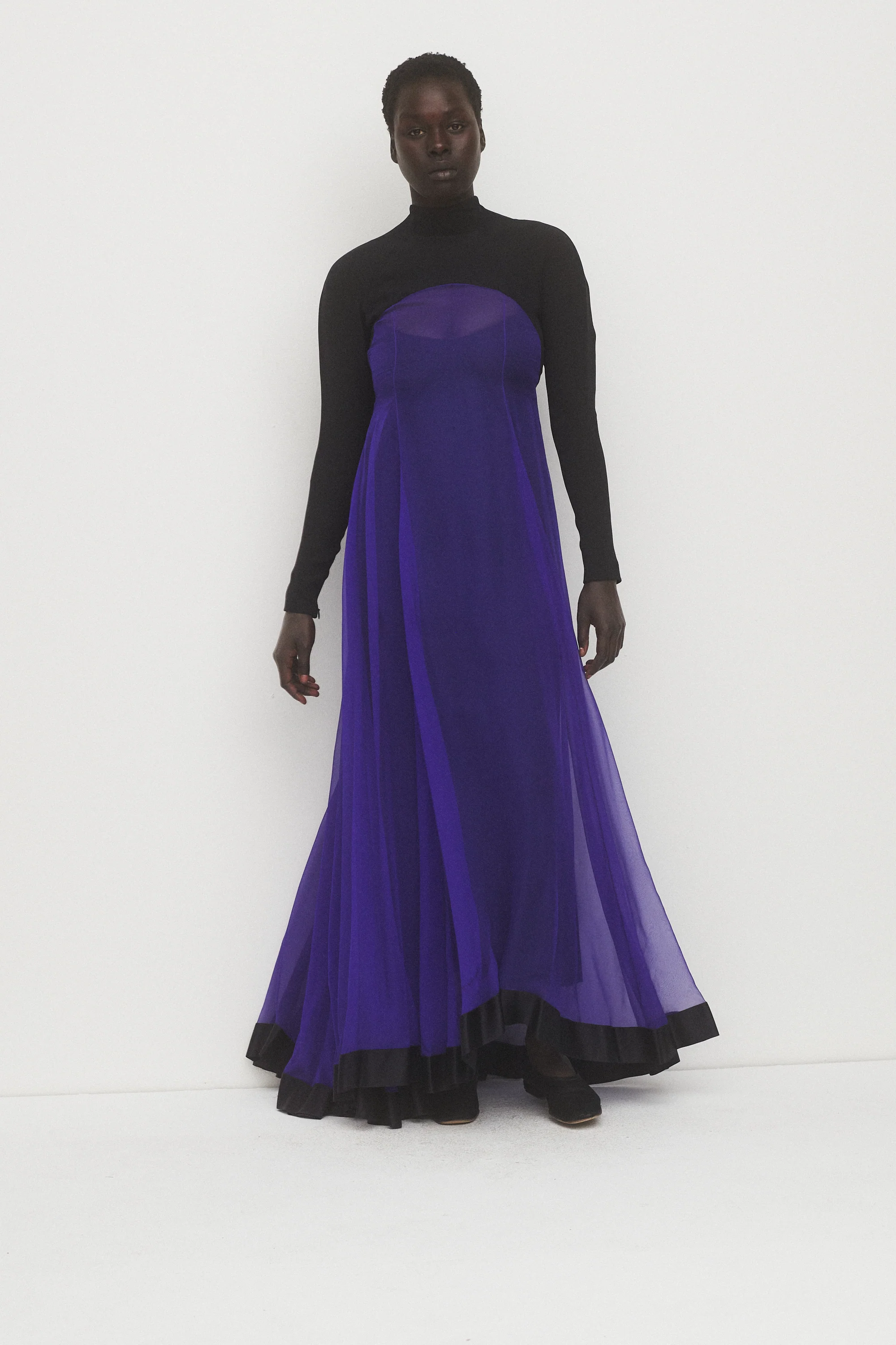 Geoffrey Beene Ultra Violet Gown - Image 12