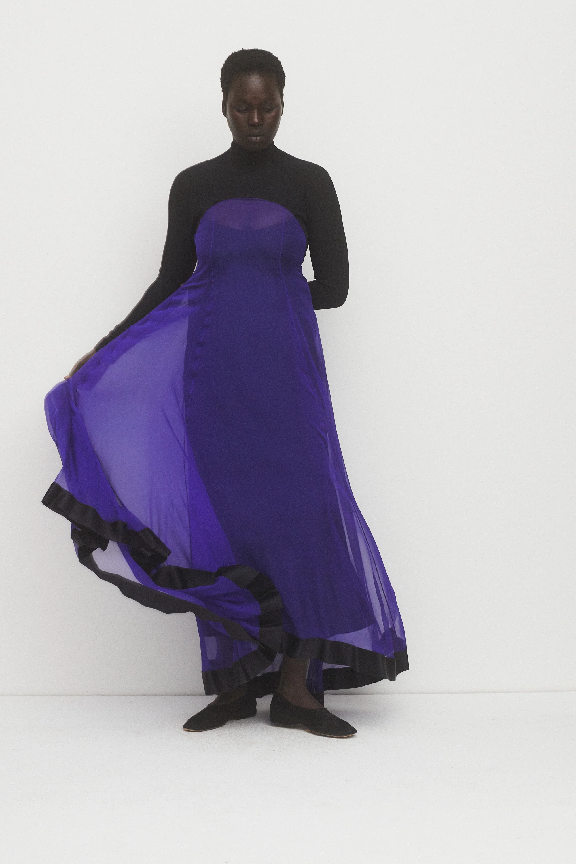 Geoffrey Beene Ultra Violet Gown - Image 17